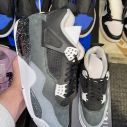 Jordan 4 Fear No Lid