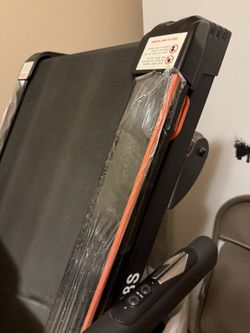 EXERCISE TREADMILL BRAND NEW