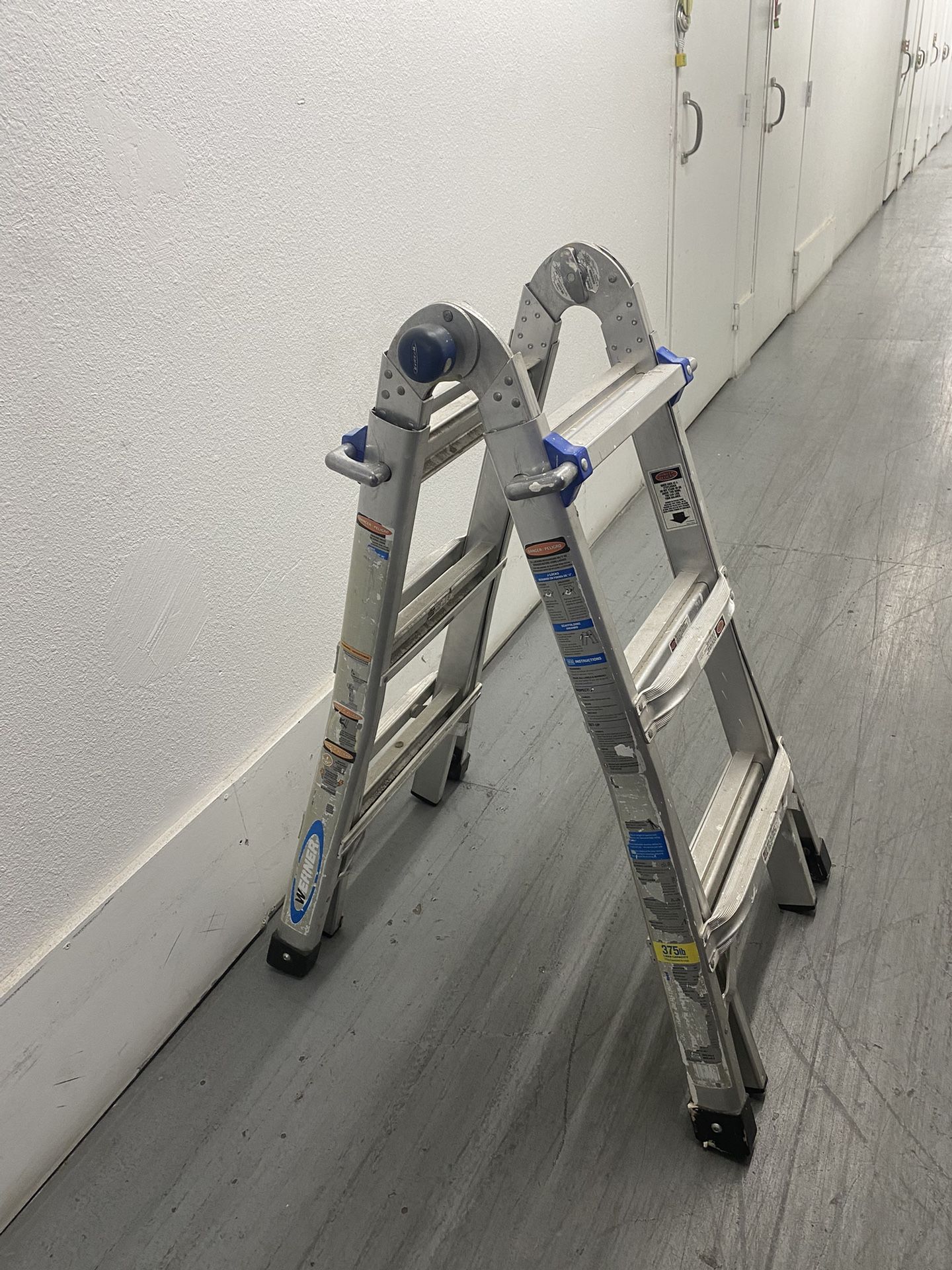 Werner Multi-Position Extendable Ladder
