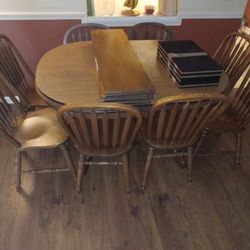 Richardsons Brothers Dinning Room Table 