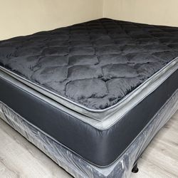 Queen Midnight Collection Hybrid Pillow Top