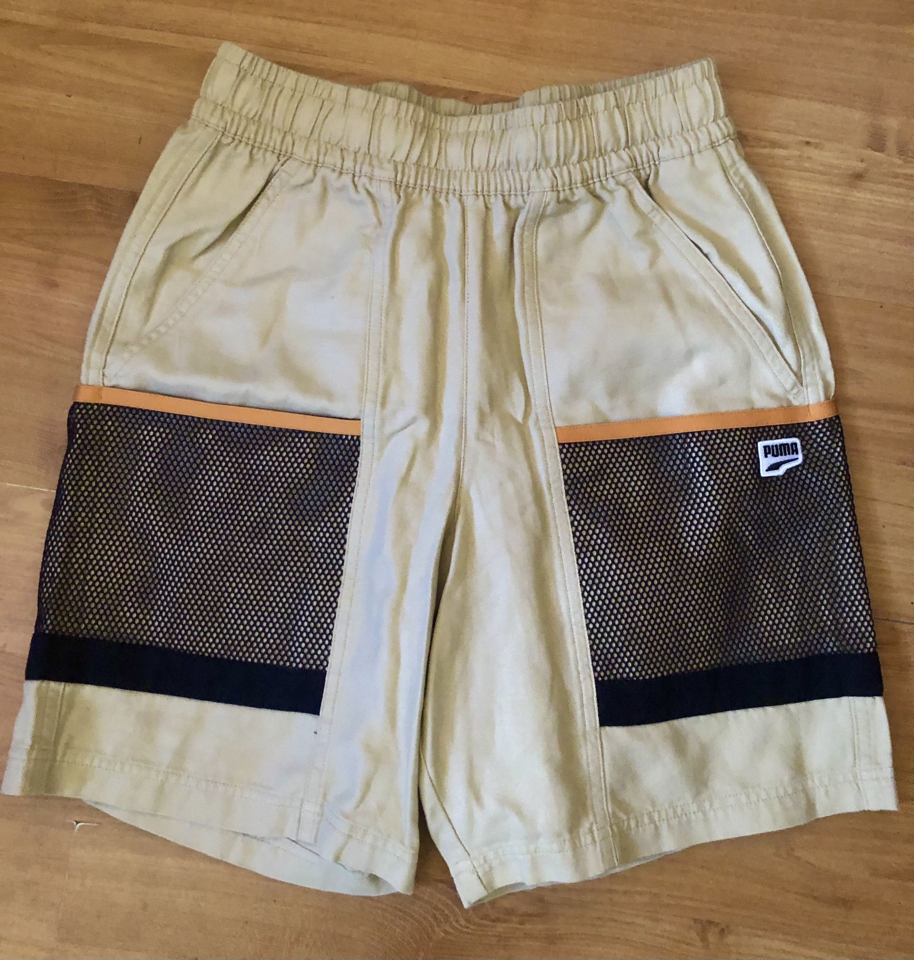 Puma Shorts Mens Small Beige Granola Downtown Cargo Outdoor