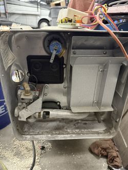 Suburban Water Heater 6g Gas/electric