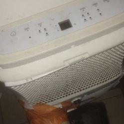 Toshiba Blow You Some Cold 