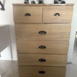 Dresser 32” Long 19” Wide And 48” High In Good Condition 