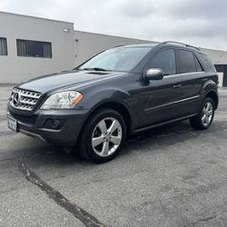 2010 Mercedes-Benz M-Class
