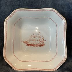 Spode Trade Winds Red - Gold Edge – 9 in Square Vegetable Serving Bowl SQV9