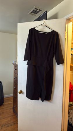 Woman dress Vince Camuto