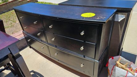 bedroom dresser