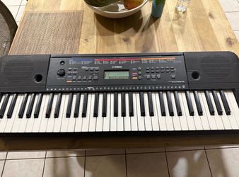 Yamaha piano