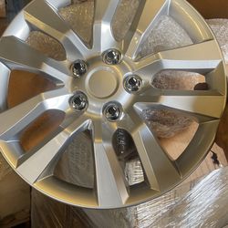 Pallets Of Wheel Covers/Hub Caps 