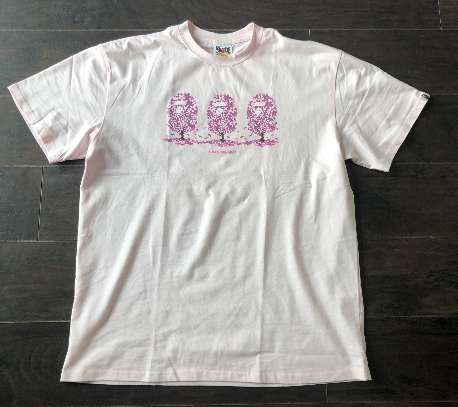 A Bathing Ape BAPE Sakura T-Shirt Size XXL) 