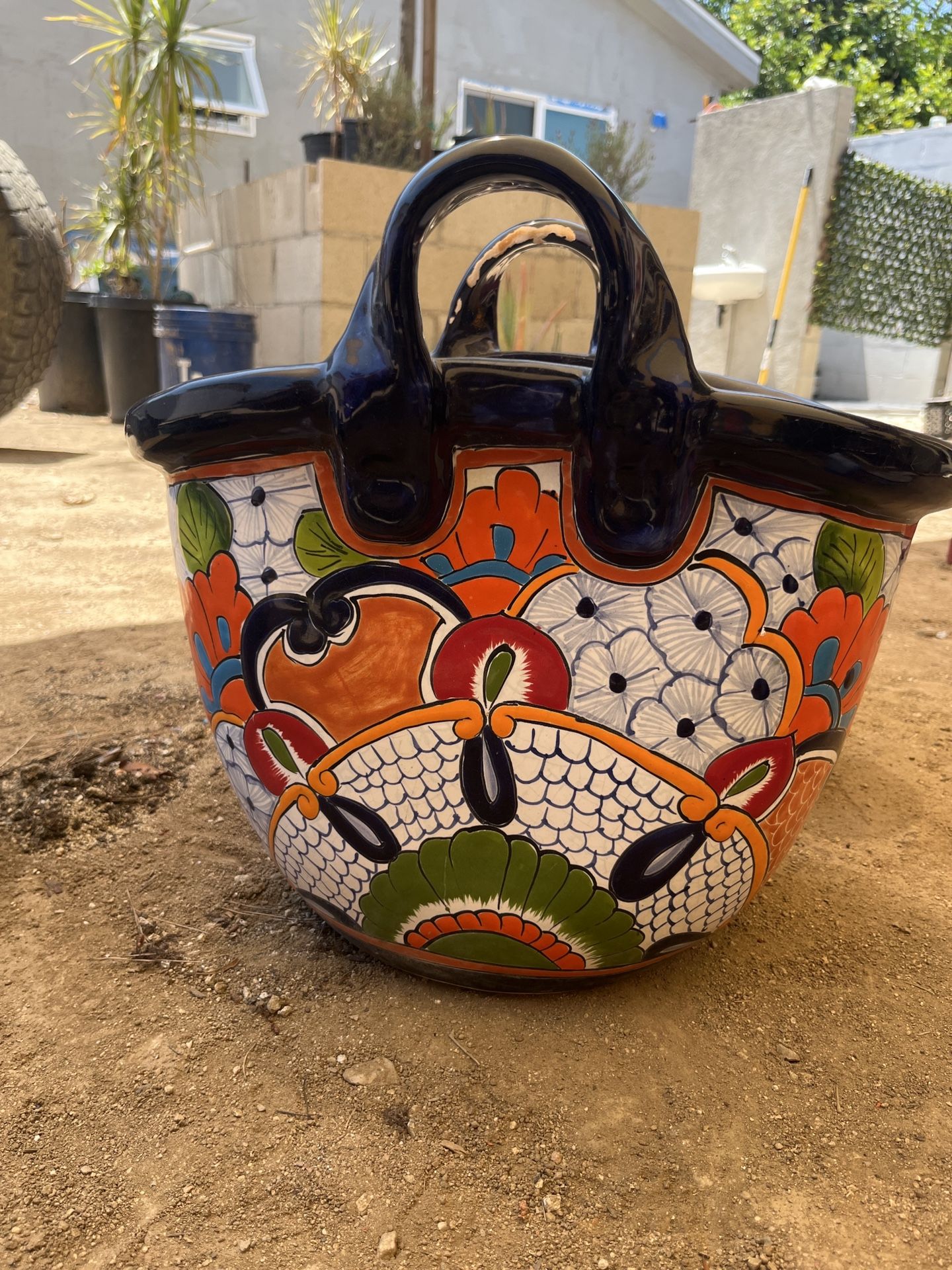 Talavera-Style Wall Basket Planter â Hand-Painted Ceramic Pot