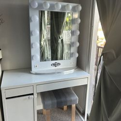 Vanity Mirror & Dresser 