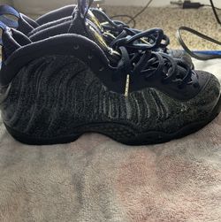 Nike Foamposites Size 7Y