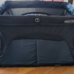 Harppa Pack & Play + Travel Crib With Removable Bassinet And Mattress! 