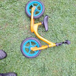 New Retrospect  Cub Push Bike