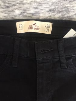 Holloster size 7 blk brand new