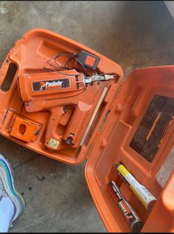 Paslode Cordless Nail Gun 