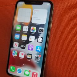 Unlocked IPhone 11 64gb