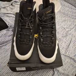 AIR JORDAN 9 RETRO....SIZE 6.5Y