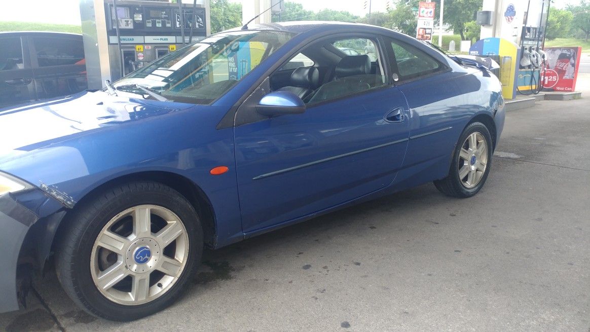 2002 Mercury Cougar