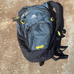 High Sierra Hydration Backpack 