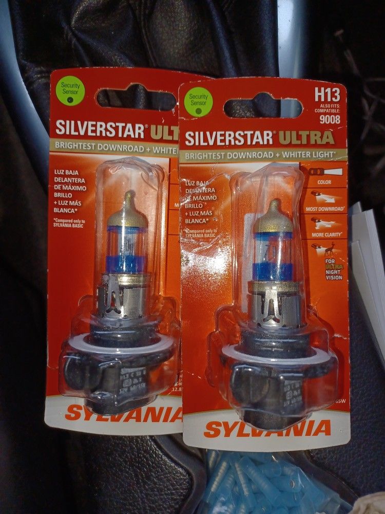 Sylvania H13-9008 SILVERSTAR ULTRA Headlight Bulbs