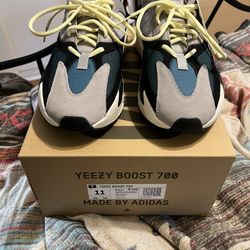 Yeezy 700