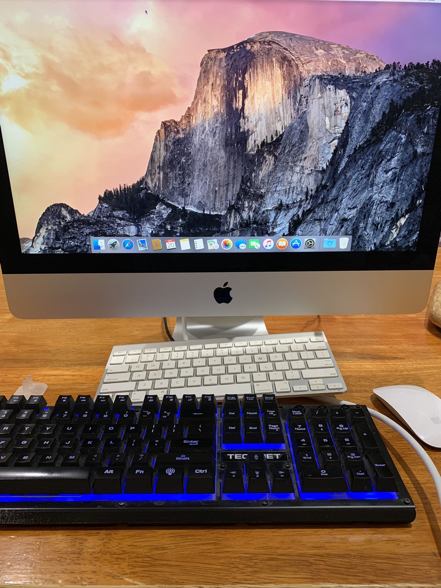 iMac Computer - Working