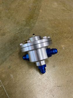 Holley supercharger or turbo regulator. 12.1 ratio rising rate. For supercharged or turbo applications. Works great and was only used for a few dyno