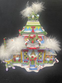 Department 56 Pringles ornament, design studio