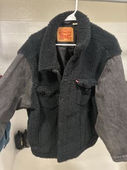Levi’s Sherpa Trucker Jacket
