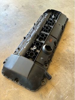 E46 M54 Valve Cover OEM BMW