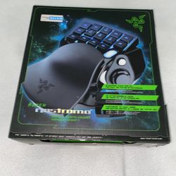 Razed Nostromo Gaming Keypad Gamepad Ergonomic  B002