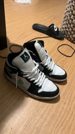 Jordan 1 size 10