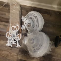 abanicos de techo blancos  5 aletas  cada uno