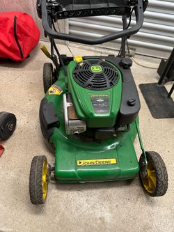 John Deere Lawn mower