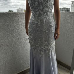 Gown size 2