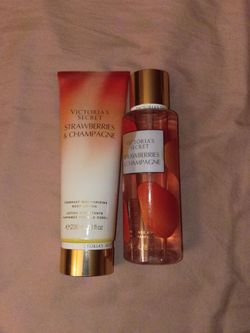 VS Strawberries n Champagne Set $8.00 Read Description Please