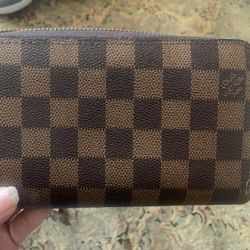 Louis Vuitton Wallet 