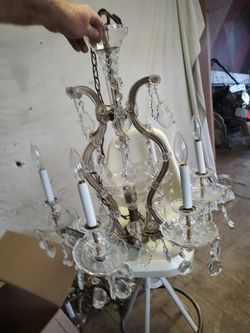 Beautiful Crystal Chandelier 