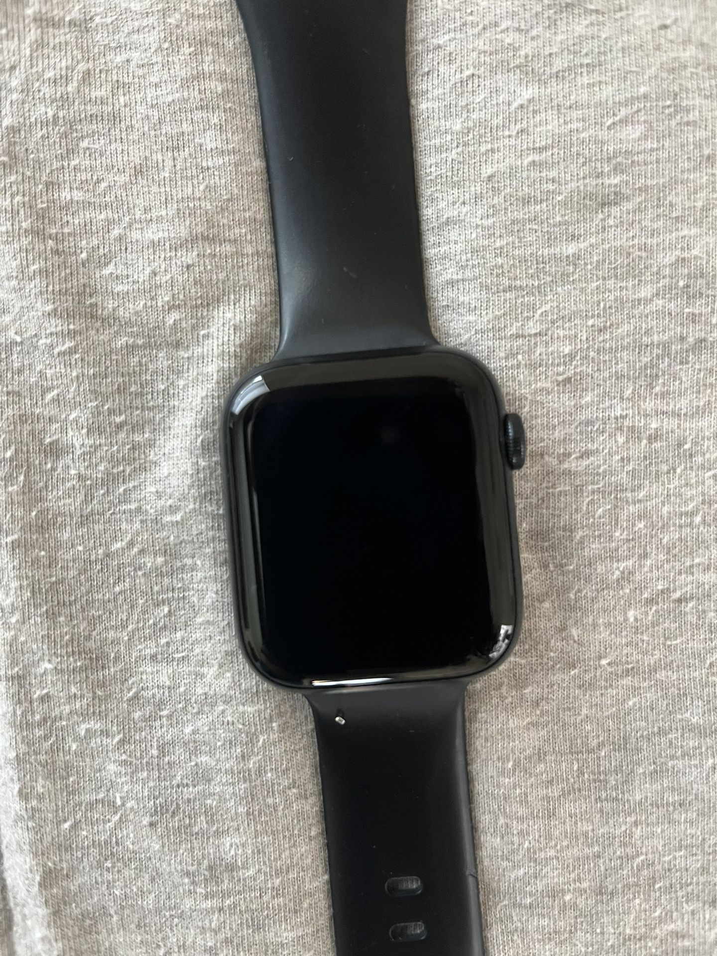Apple Watch SE 44mm