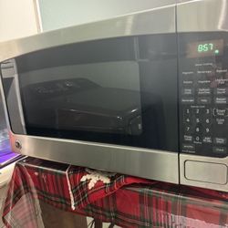 GE Microwave 2.0cu