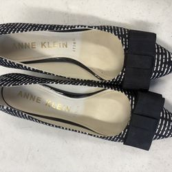 Women’s Anne Klein Heels 