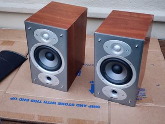 Polk audio Home Stereo Shelf Speakers