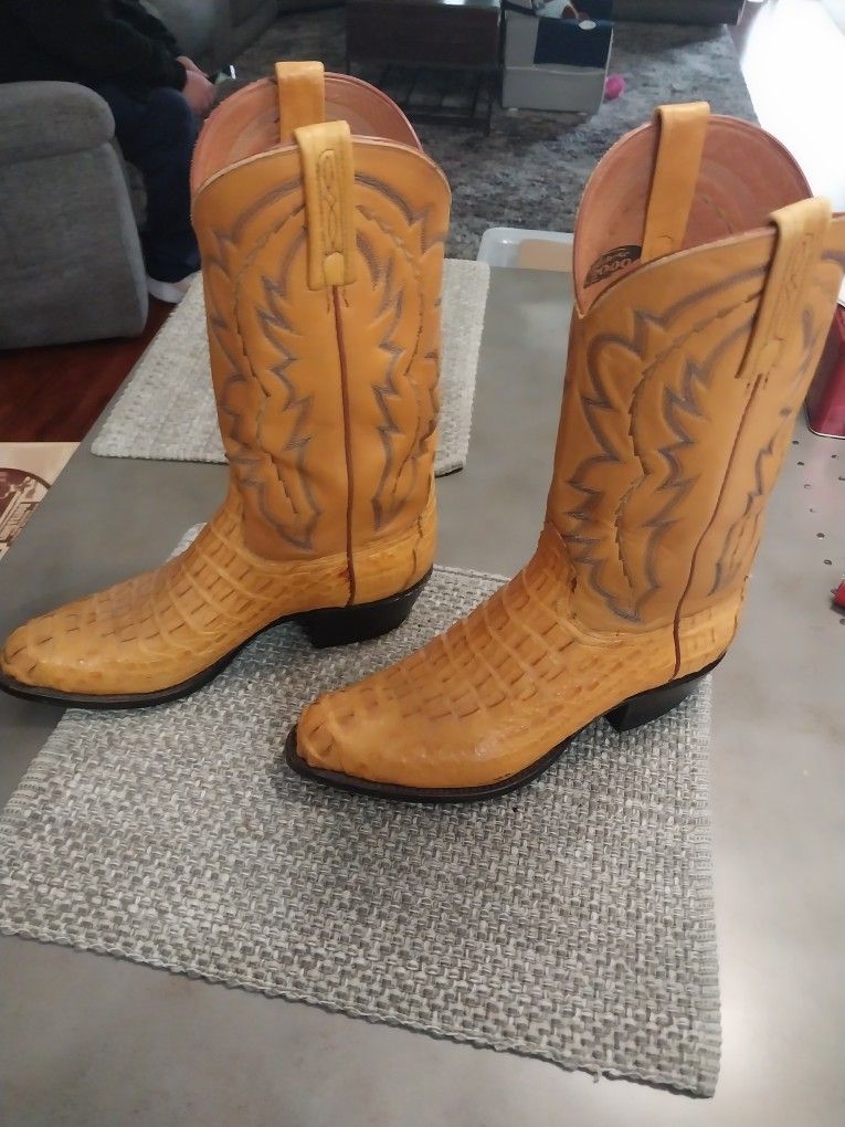 Vintage Lucchese 2000 Caiman Aligator Western Boots