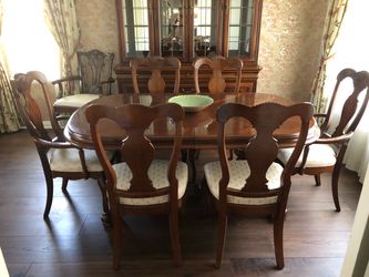 Formal dining room table and hutch