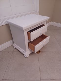 Solid Wood Sturdy White Night Stand Good Condition
