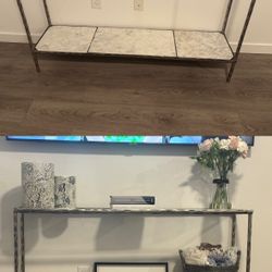 Metal & Glass Console Table – Modern Industrial Style